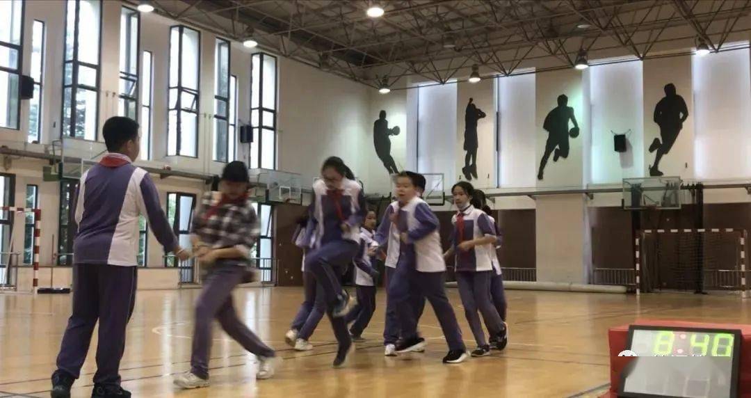 阳光下绽放~徐汇学生在市级体育竞赛中屡获佳绩!_xiongmao体育(图8)
阳光下绽放~徐汇学生在市级体育竞赛中屡获佳绩!_xiongmao体育(图8)