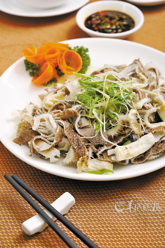 panda sports:掌中之物的小五是什么身份 与女主何妍联手侦破案件(图1) xiongmao体育