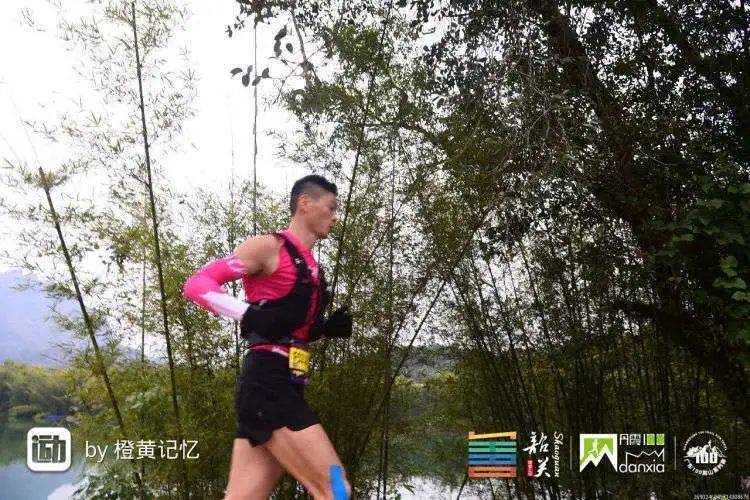 
CBN越野训练营大型户外运动：丹霞山之约_熊猫体育(图7)